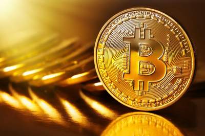 Названы причины резкого обесценивания Bitcoin