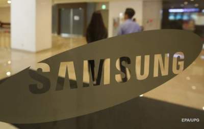 Samsung останавливает производство смартфонов на территории Китая
