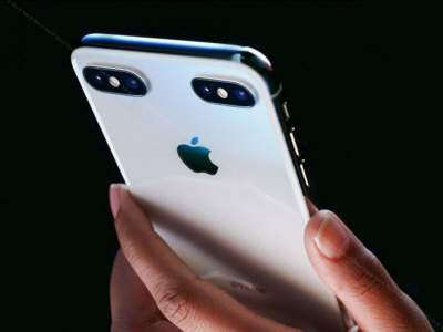 В Сети показали рендеры сразу двух устройств iPhone 2019 года
