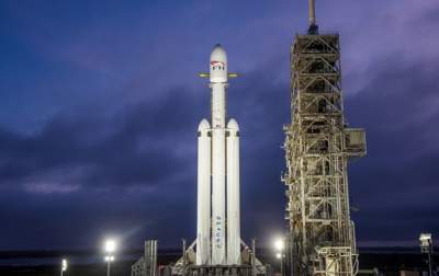 SpaceX вновь перенесли запуск ракеты Falcon Heavy