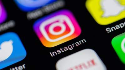 В работе Facebook и Instagram произошел глобальный сбой